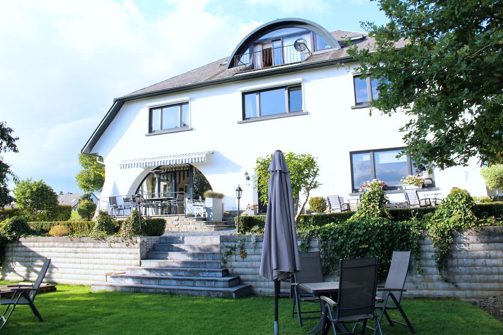 Hotel Les Alisiers Nadrin Exterior foto